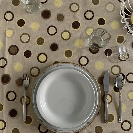 Xenia Nyaraló Matino